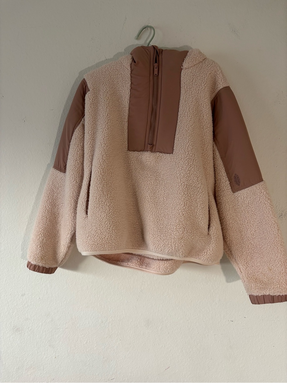 Free People Movement Cream and brown color block fleece jacket with hood  zipper